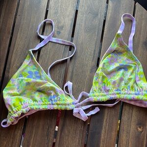 Reversible Floral Bikini Top with Striped Straps XXL PRELOVED